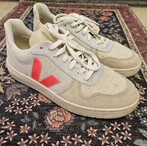 Veja V-10 Lace-Up 'Beige Neon Pink Women 8